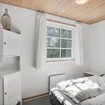 Dom wakacyjny Laila - 1-2km From The Sea By Interhome Vejers Strand